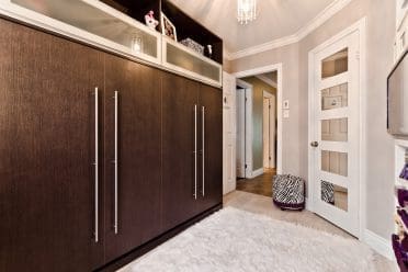 Lit escamotable en bois
